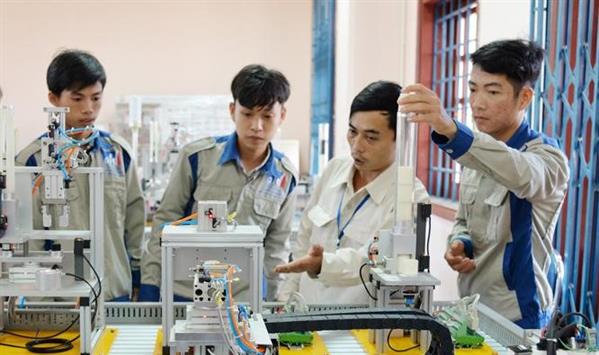 Bộ Lao động – Thương binh và Xã hội đề xuất Danh mục các ngành, nghề đào tạo chuyên môn đặc thù đáp ứng yêu cầu phát triển kinh tế - xã hội, quốc phòng, an ninh Bộ Lao động – Thương binh và Xã hội đề xuất Danh mục các ngành, nghề đào tạo chuyên môn đặc thù đáp ứng yêu cầu phát triển kinh tế - xã hội, quốc phòng, an ninh